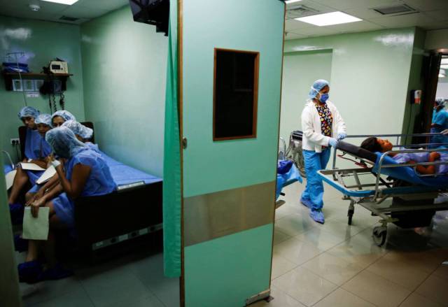  Un hospital en Caracas. (foto REUTERS)
