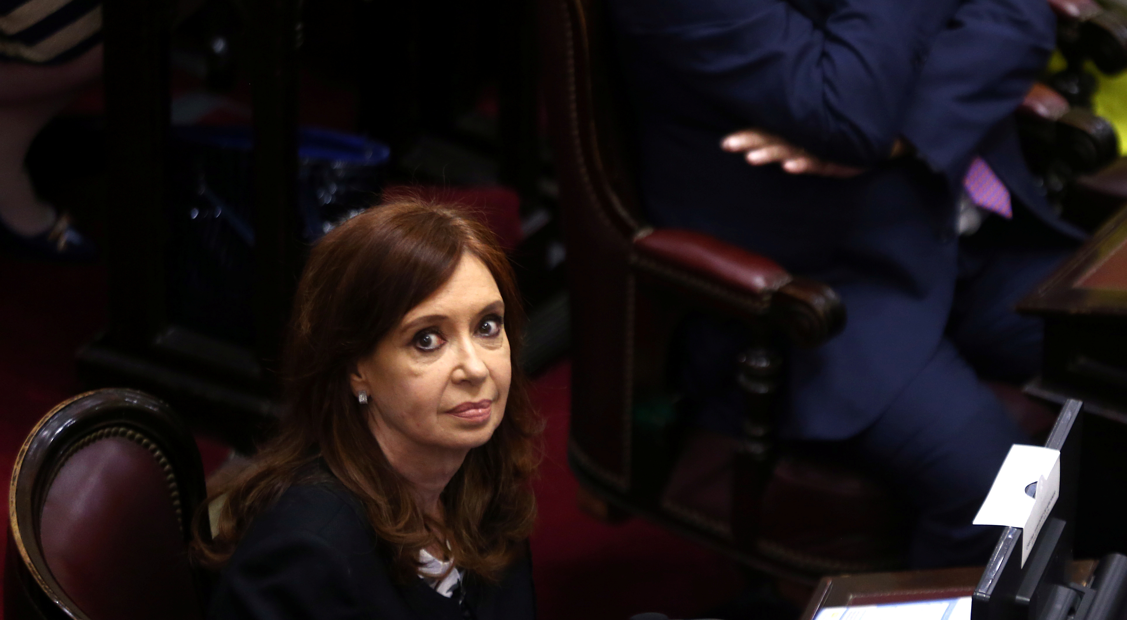 Kirchner ante la justicia a días de asumir la vicepresidencia de Argentina