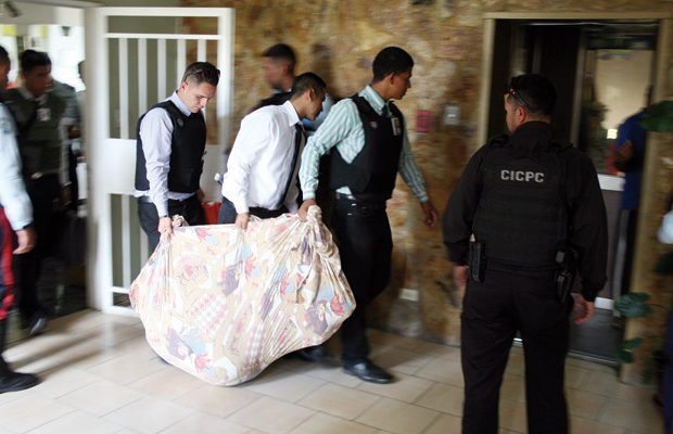 Joven estranguló a su abuela “por necesidad”