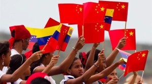 Maduro cede más control de Pdvsa a los chinos