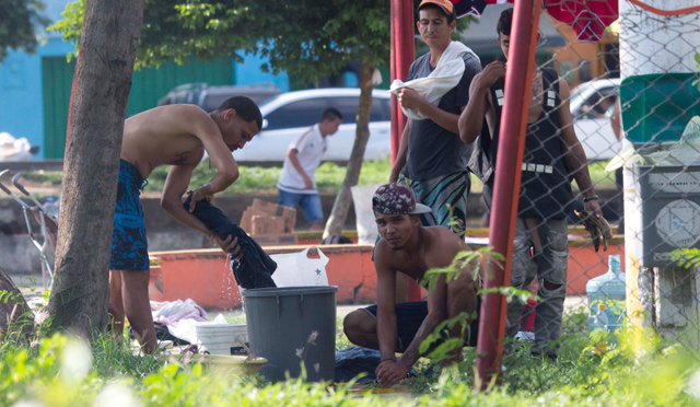 Piden a Juan Manuel Santos no dejar a gobiernos locales la responsabilidad de atención humanitaria a venezolanos