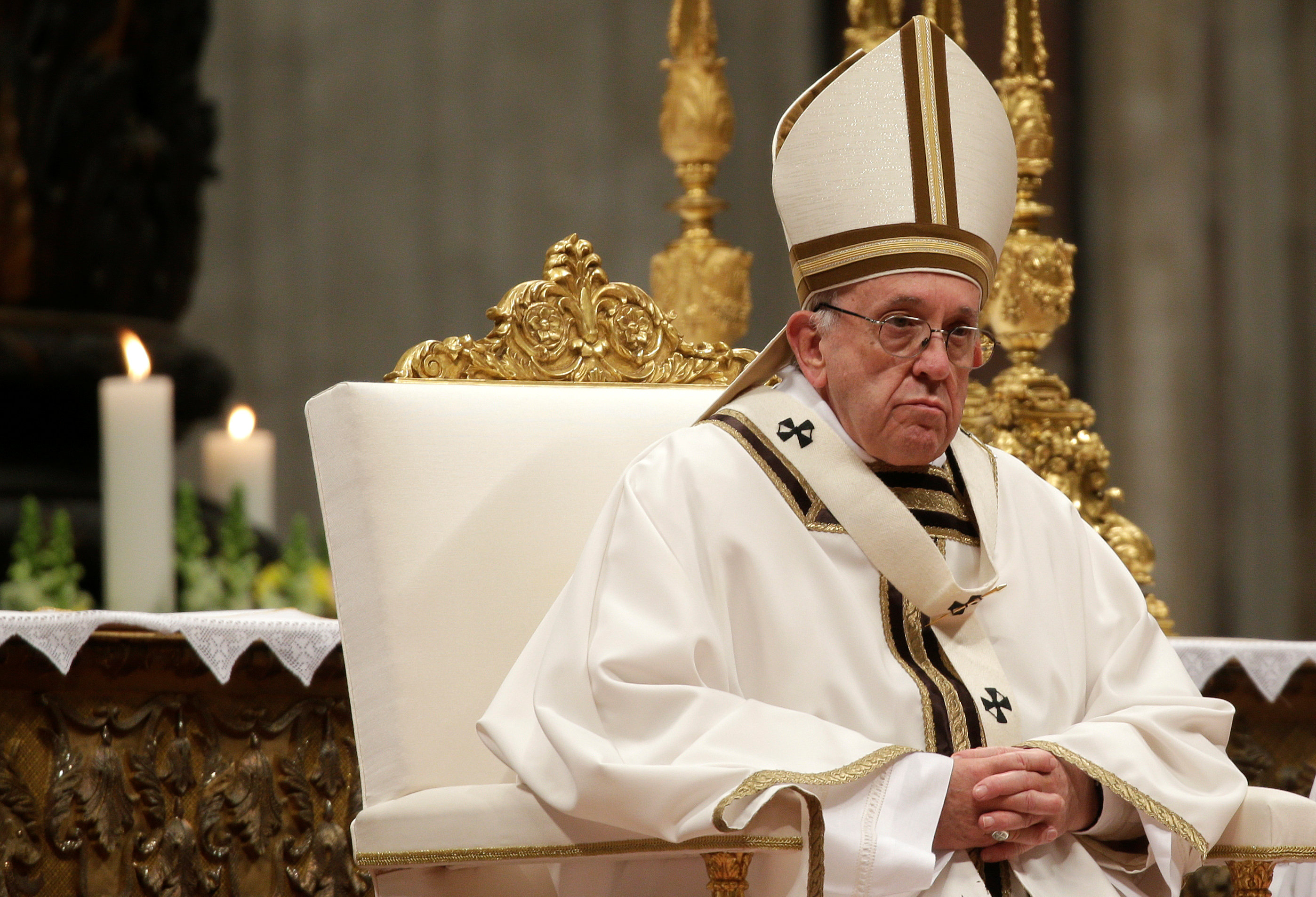 El papa Francisco pide políticas que desincentiven casos de usura como juegos de azar