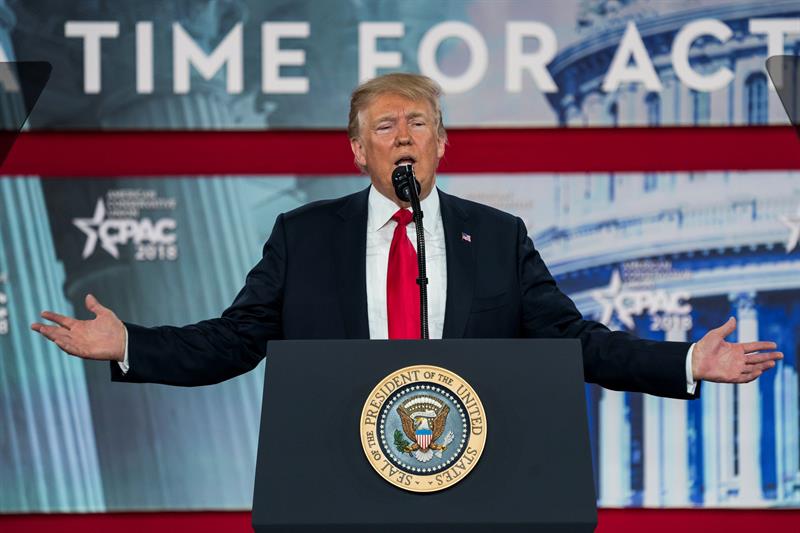 Trump dice que irá a la “fase 2” si sanciones no funcionan con Corea de Norte