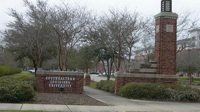 Dos heridos en tiroteo en universidad de Estados Unidos