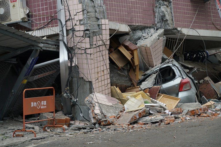 Taiwán rechaza ayuda de China para labores de rescate tras el sismo