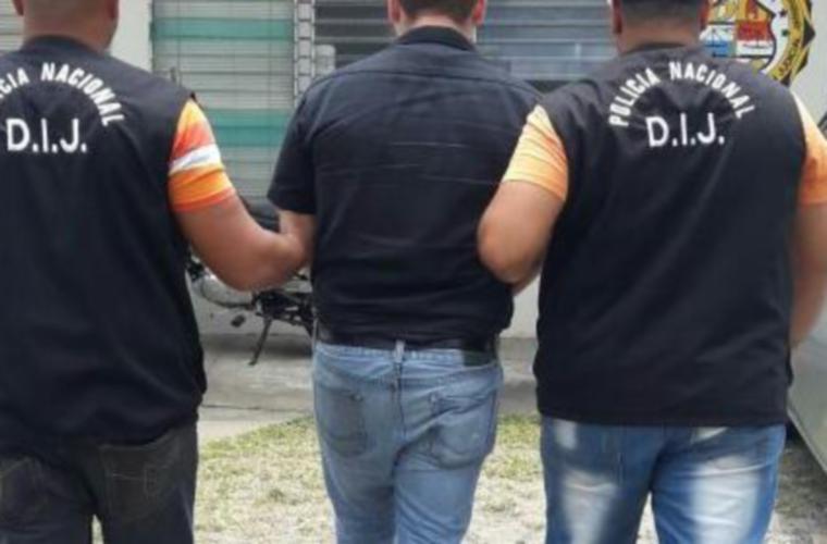 Arrestan a estadounidense en Panamá por extorsión a venezolano