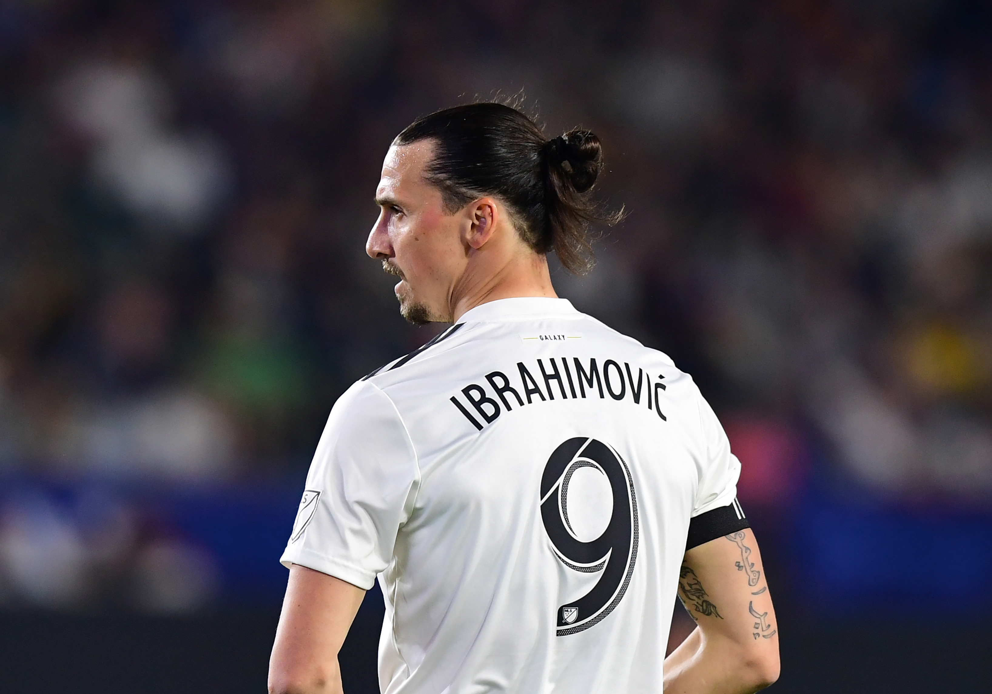Zlatan Ibrahimovic no regresará a la Selección de Suecia para jugar el Mundial