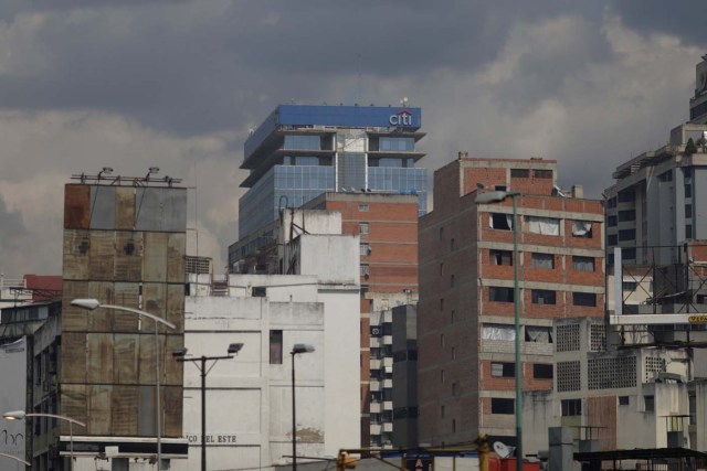 The logo of Citi is seen atop a building in Caracas, Venezuela April 6, 2018. Picture taken April 6, 2018. REUTERS/Marco Bello