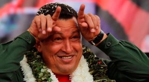¿Chávez vive? Este vigilante se hace viral por su terrorífico parecido con el expresidente Hugo Chávez