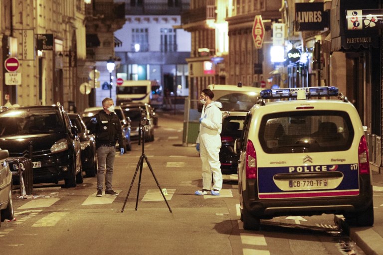 Lo que se sabe del ataque con cuchillo en el centro de París