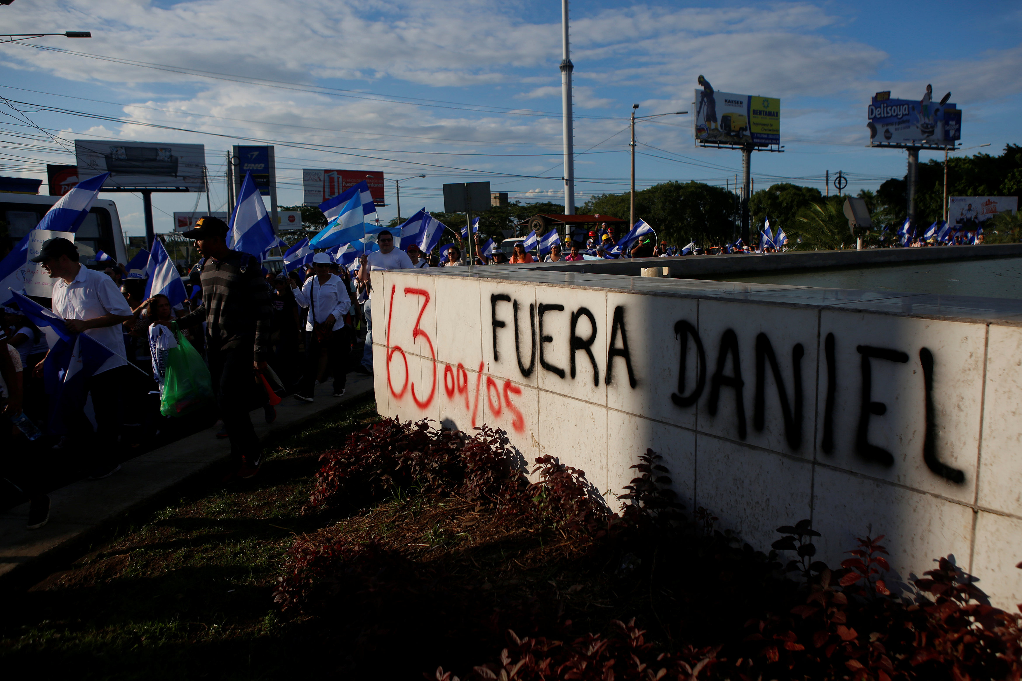¿Suena conocido? Ortega se aferra al poder en medio de creciente rechazo en Nicaragua