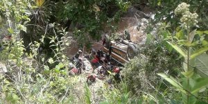 Al menos ocho muertos al caer autobús a un río en el suroeste de Guatemala