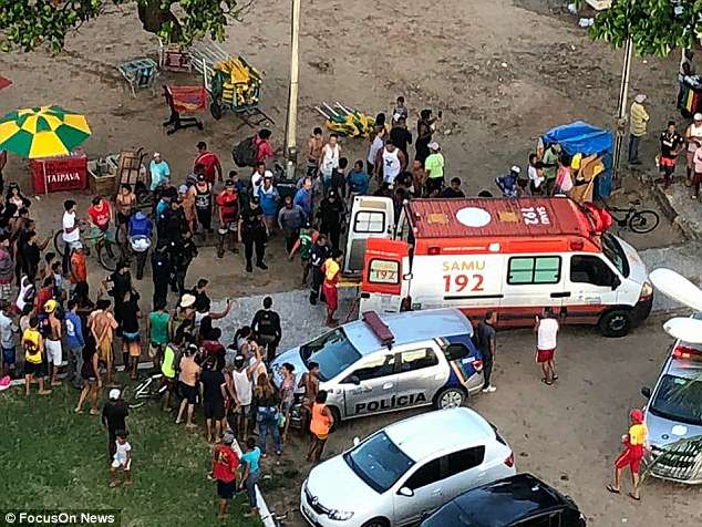 Foto: Muere brasilero luego que un tiburón le arrancara el pene en un horrible ataque / dailymail.co.uk