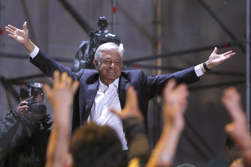 ¿Cuánto le durará? López Obrador renuncia a la seguridad, a la residencia oficial y al avión