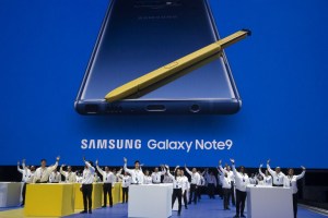 Samsung devela su nuevo teléfono inteligente, con memoria reforzada (Fotos)