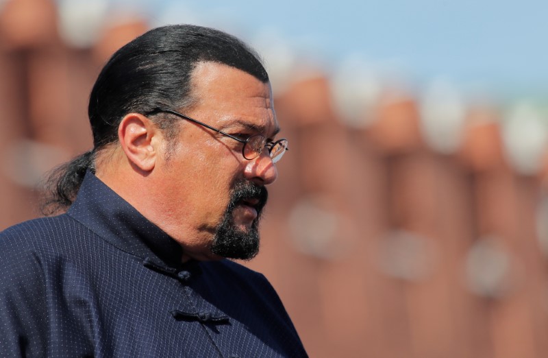 Rusia encomienda a actor de Hollywood Steven Seagal que mejore vínculos con EEUU