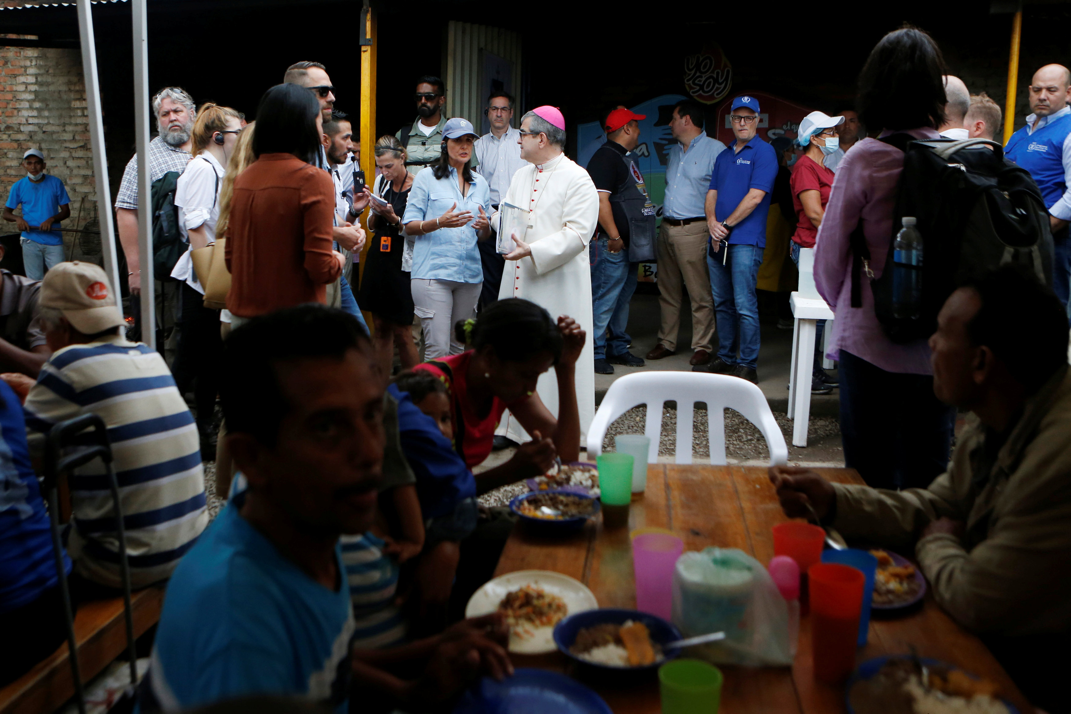 EN FOTOS: La embajadora Nikki Haley constató la triste realidad de los venezolanos en Cúcuta