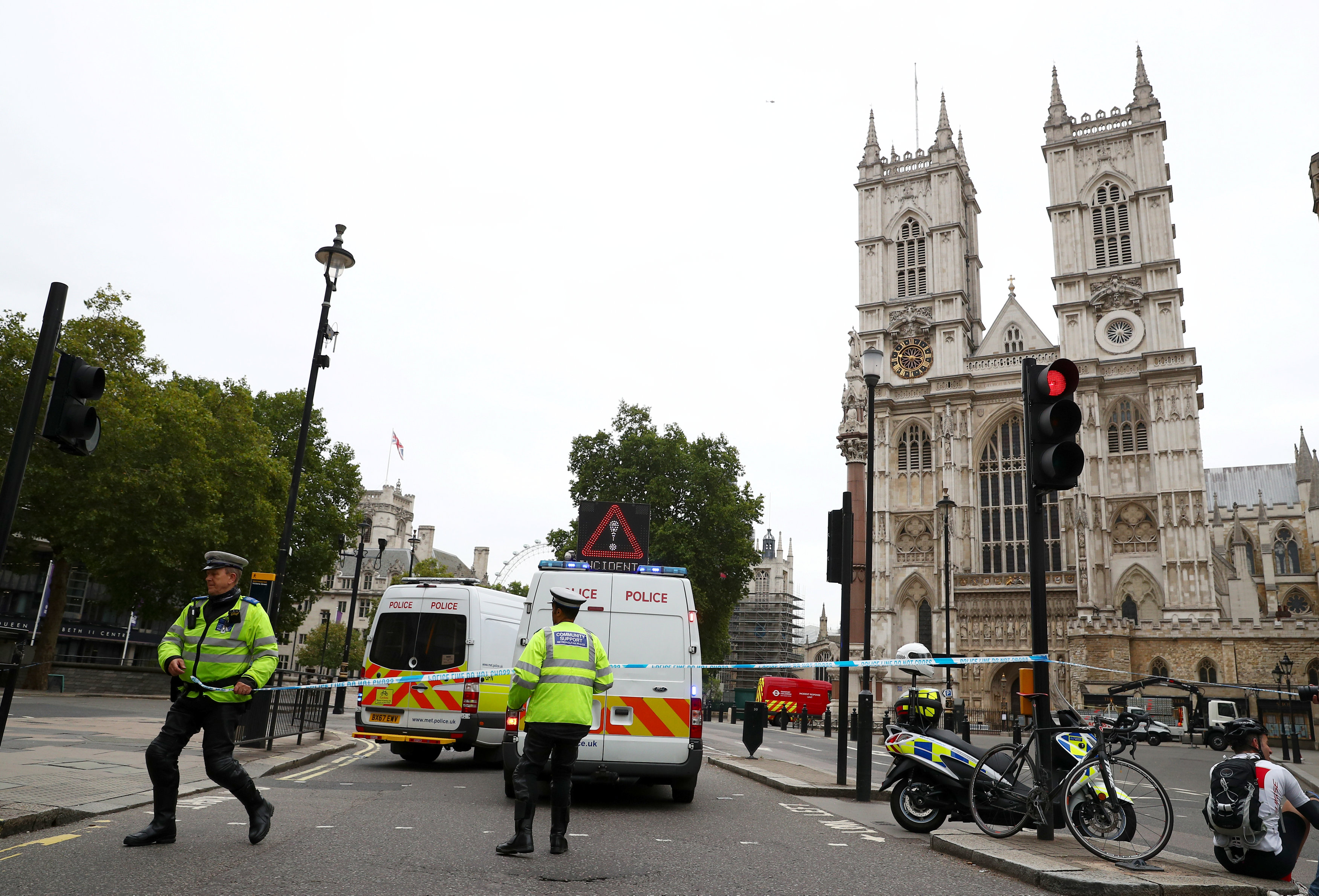 La Policía registra tres propiedades en relación con atropello en Londres