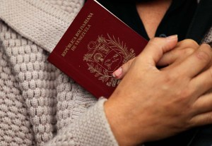 Honduras reconocerá pasaportes vencidos de venezolanos