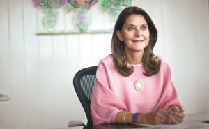 Vicepresidenta electa de Colombia muestra su apoyo a María Corina Machado (VIDEO)