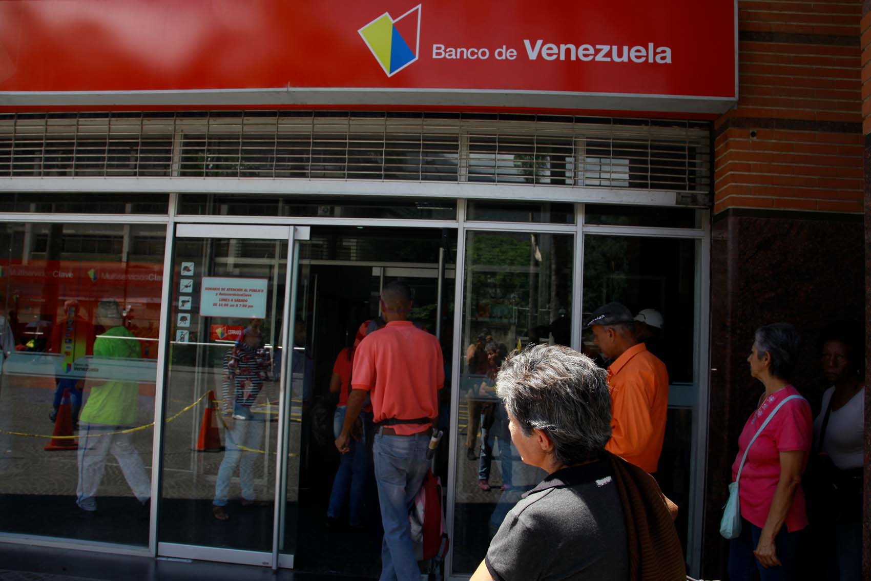 ¡En vilo! Banco de Venezuela promete que hoy sí restablecerá su plataforma