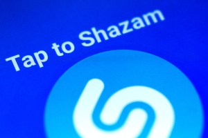 UE autoriza compra de Shazam por parte de Apple