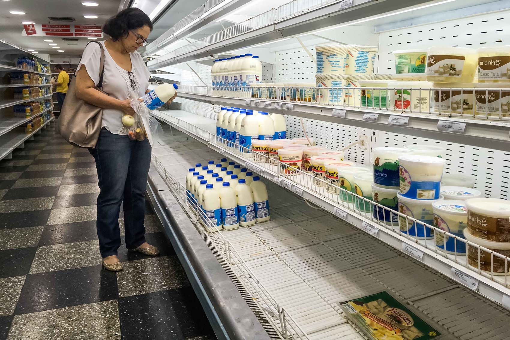Han cerrado 40% de los comercios en Venezuela