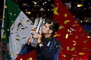 ¡Cuídate Nadal! Djokovic conquista China y se acerca al número uno del mundo