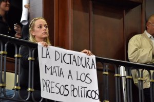 El fuerte mensaje de Lilian Tintori desde AN tras la muerte de Fernando Albán (FOTO)