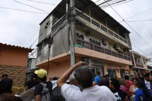 Venezolanos pidieron dinero en las calles de Guayaquil para enterrar a hombre que murió electrocutado