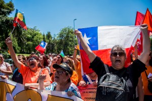 Sindicatos en Chile marchan en contra de las políticas públicas de Piñera