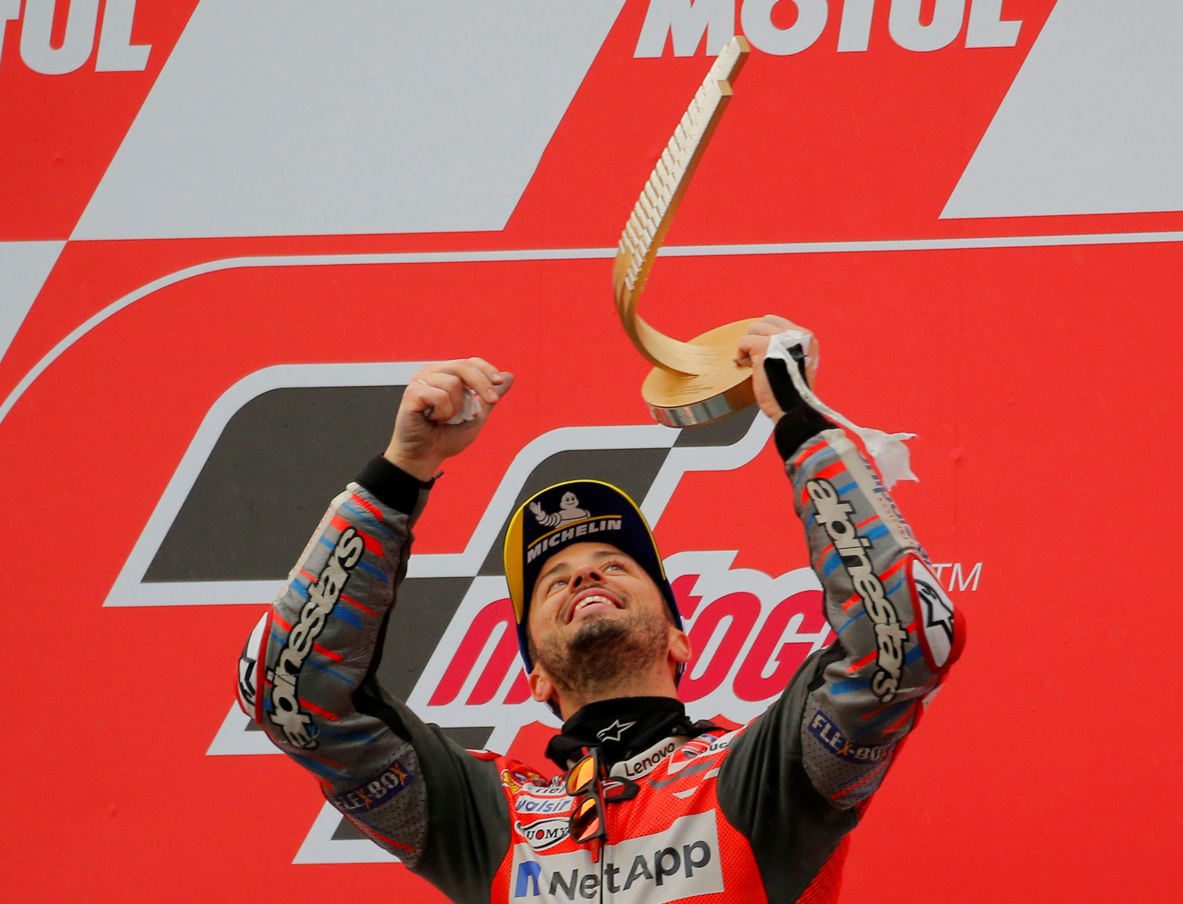 El italiano Andrea Dovizioso ganó el GP de Valencia de MotoGP