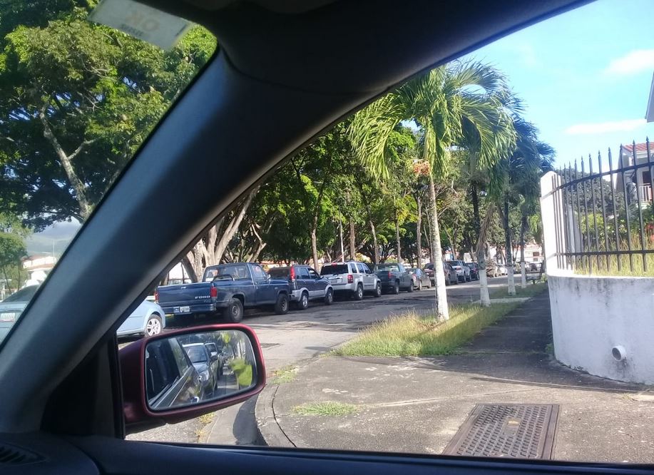 Denuncian escasez de gasolina en Caracas y buena parte del territorio nacional #01Nov (Fotos)