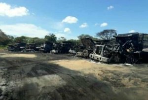 Tres muertos y varios camiones quemados habría dejado enfrentamiento en Paraguachón