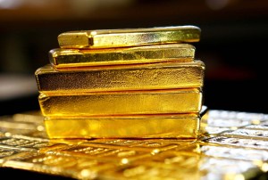 Uganda investiga si refinería hizo compra ilícita de oro venezolano