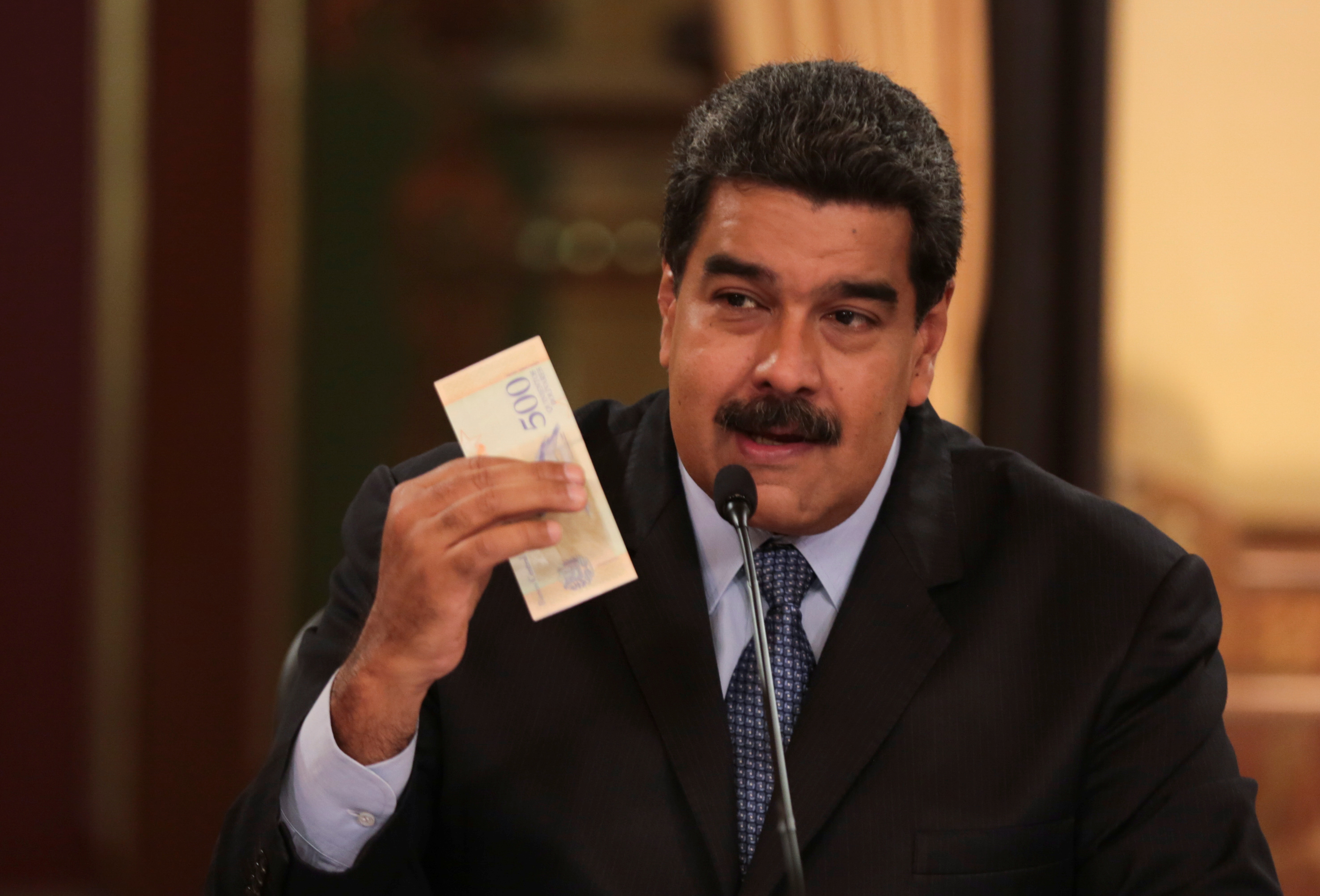 Importante grupo de bonistas internacionales reconocieron la AN y dejaron “el pelero” a Maduro por usurpador