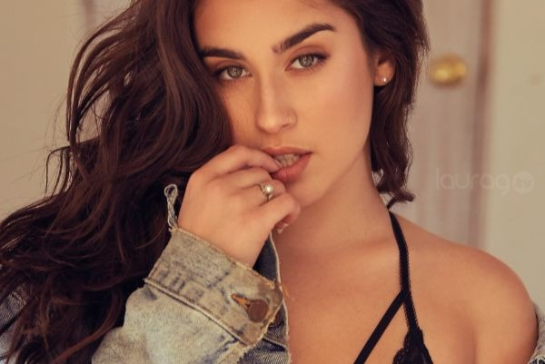 Ex integrante de Fifth Harmony se desnudó para anunciar nueva canción