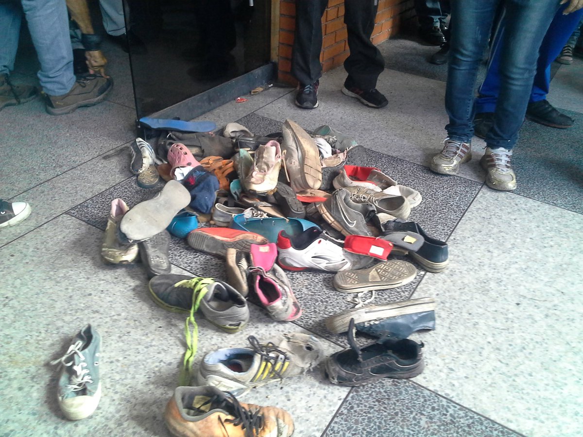 Marcha de los zapatos rotos: La protesta de los docentes en Lara #17Ene (FOTOS)