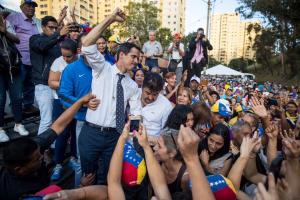 EN FOTOS: Caricuao recibió a Juan Guaidó en cabildo abierto este #19Ene