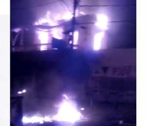 Reportan quema de la  casa “Robert Serra” en La Pastora (Video)