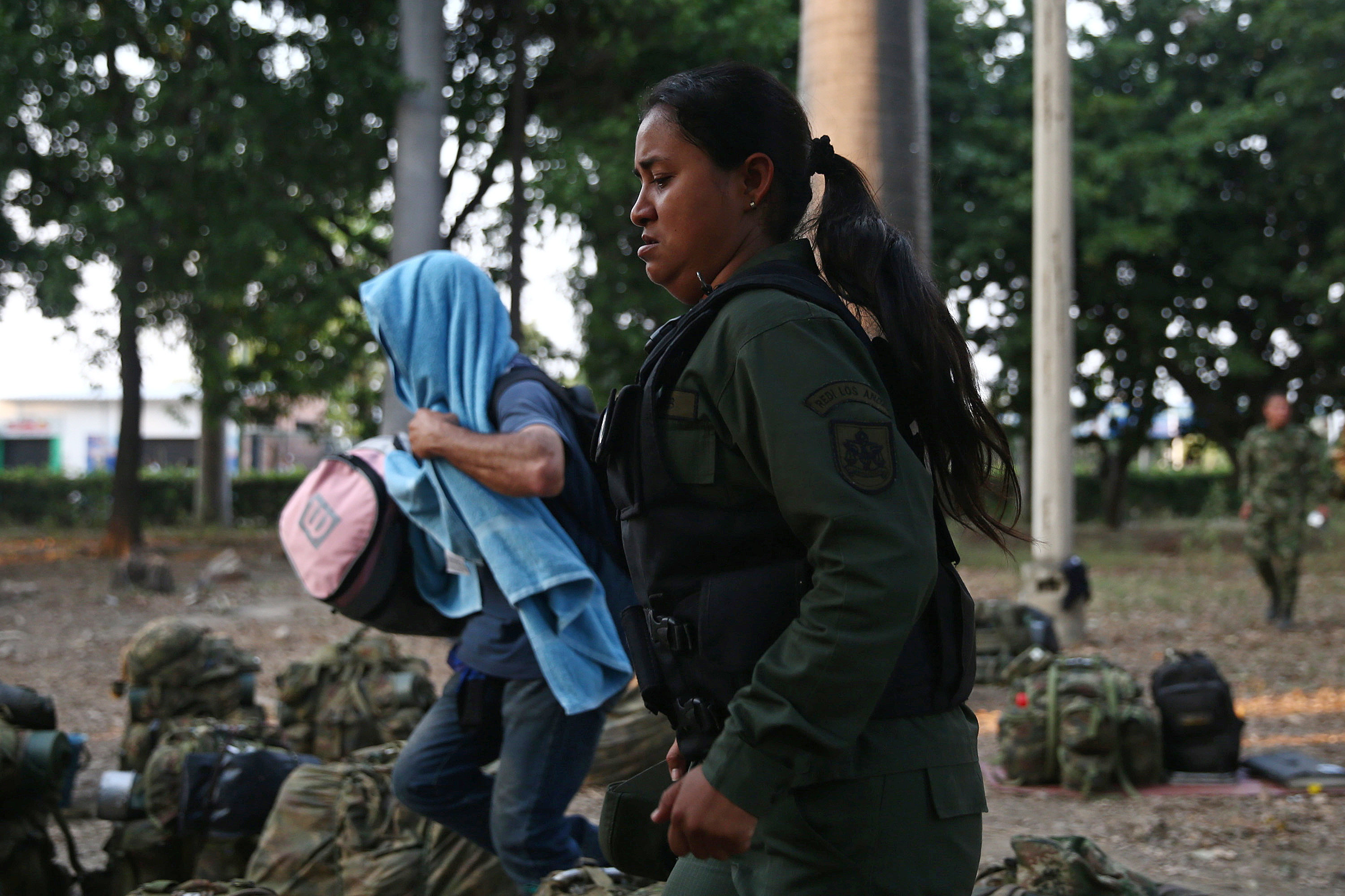 Reportan que 11 militares venezolanos llegan a Colombia para respaldar a Guaidó (Foto y Video)