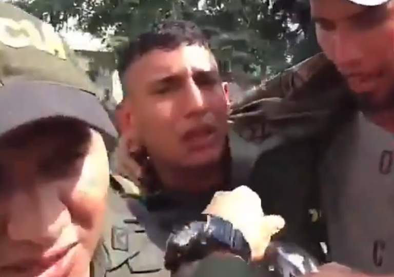 Otros dos militares se rebelan contra Maduro y pasan a territorio colombiano (VIDEO)