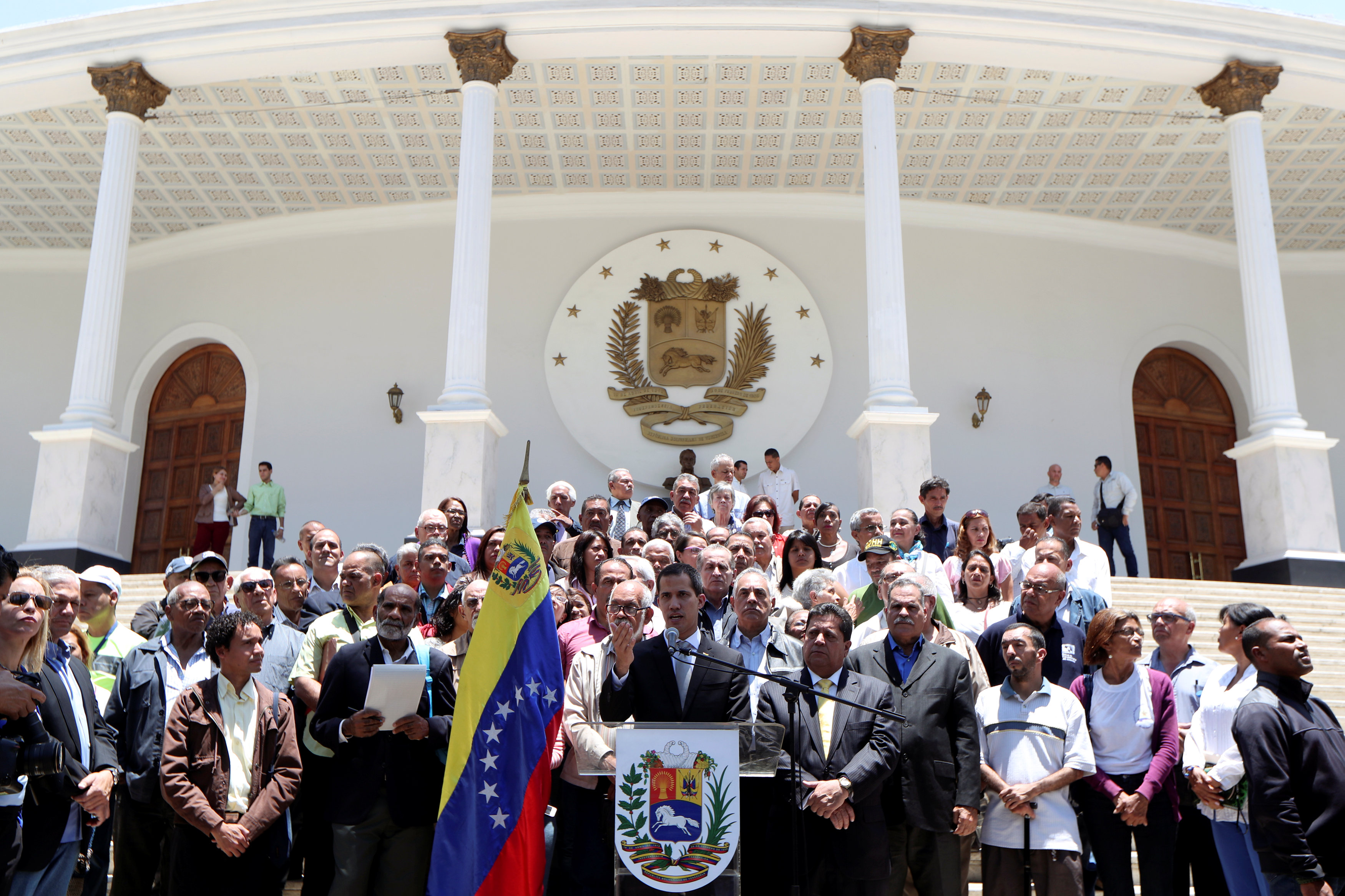 “Un proceso a espaldas de la voluntad del pueblo”: Así define la AN la farsa electoral de Maduro