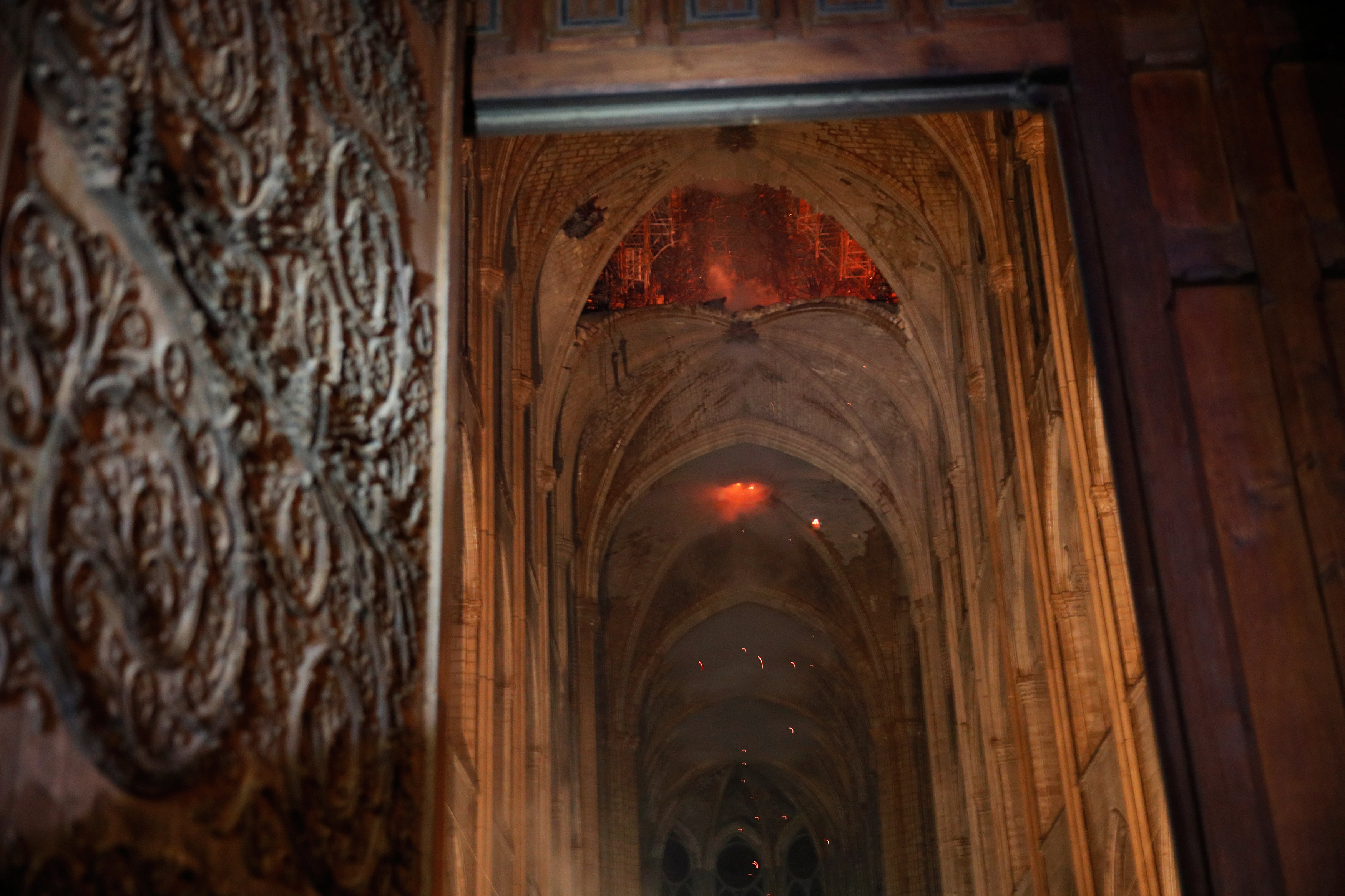 Las primeras imágenes del interior la Catedral de Notre Dame tras el devastador incendio