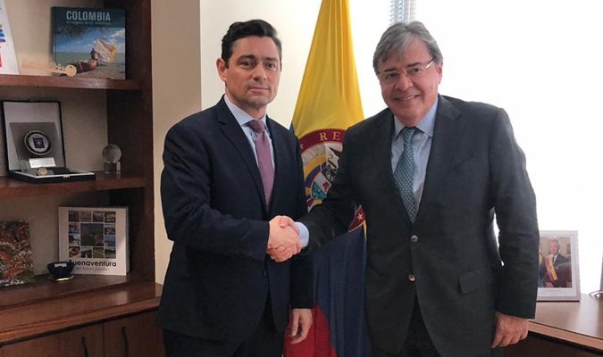 Vecchio se reunió con canciller colombiano en Washington para tratar la crisis en Venezuela (FOTO)