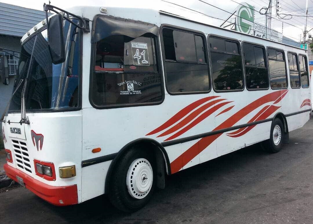 Sujetos armados secuestraron un transporte público en Santa Teresa del Tuy (Fotos)