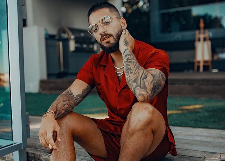 ¿Diminuto? La FOTO que muestra el tamaño del pene de Maluma