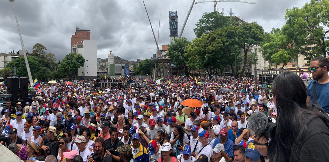 En VIDEO: Presidente (E) Juan Guaidó reitera convocatoria en Plaza Alfredo Sadel #23Jul