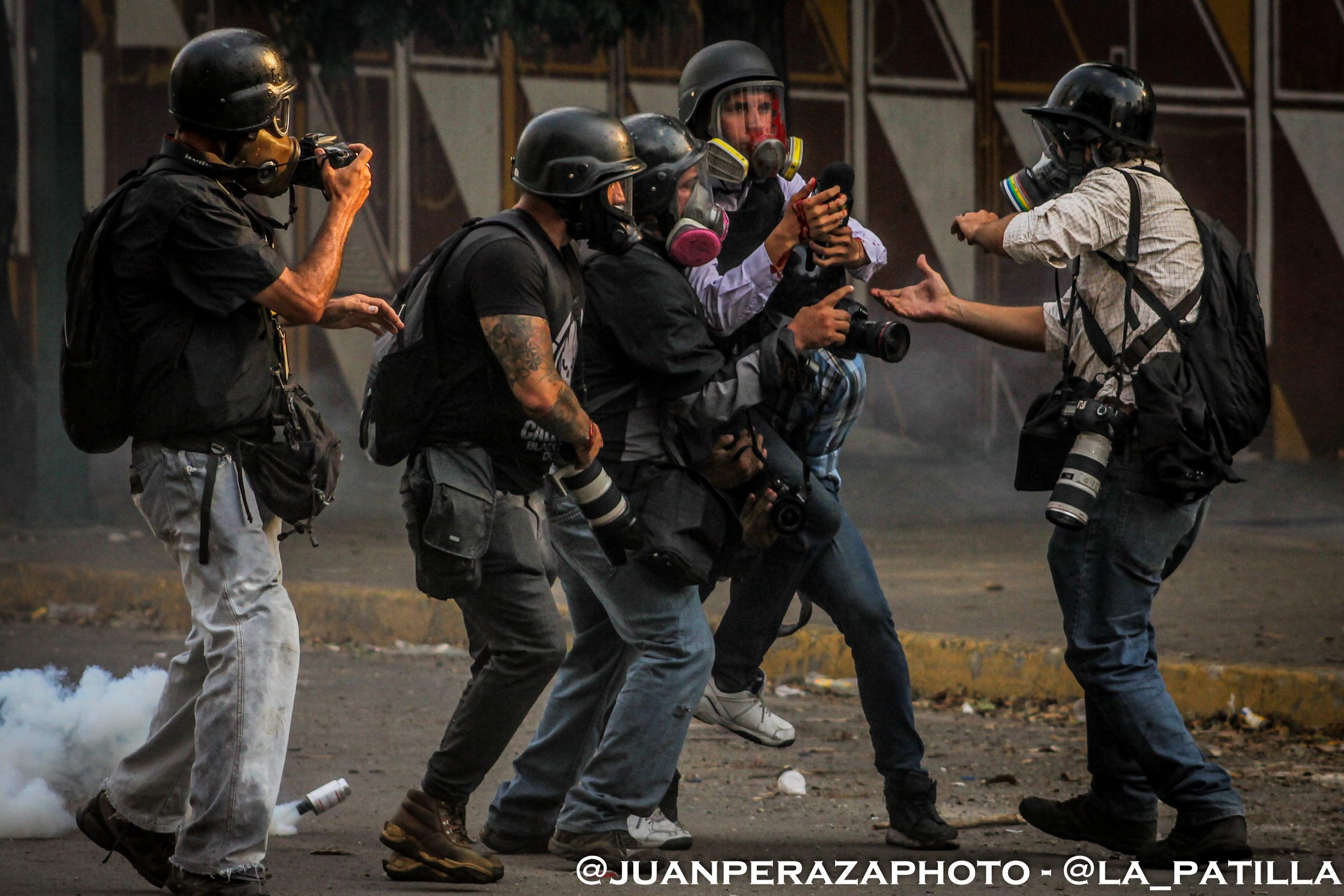 EN IMÁGENES: La brutal arremetida madurista contra la libertad de expresión