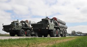 Rusia habría rechazado petición de Irán de misiles S-400 según Bloomberg. El Kremlin ni afirma ni niega